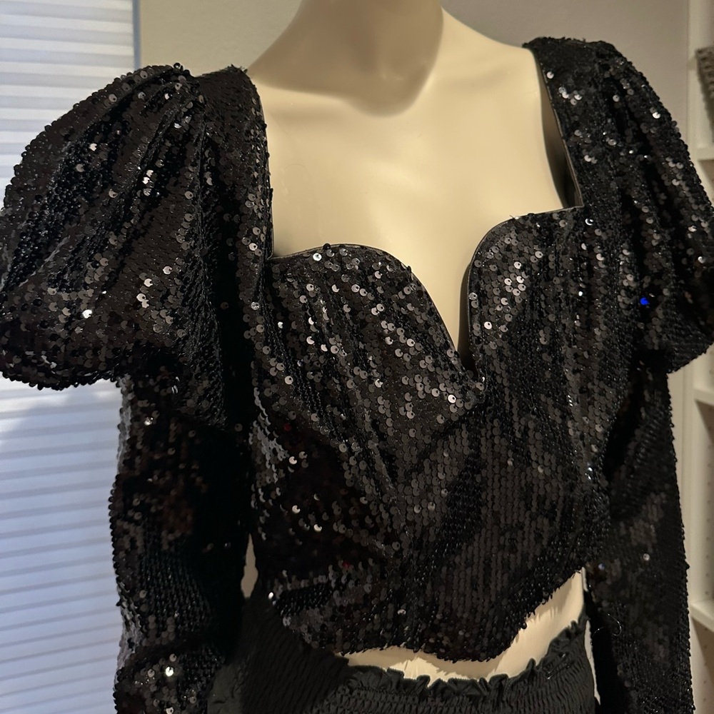 80s/90s glam style sequin top. New with tags.
